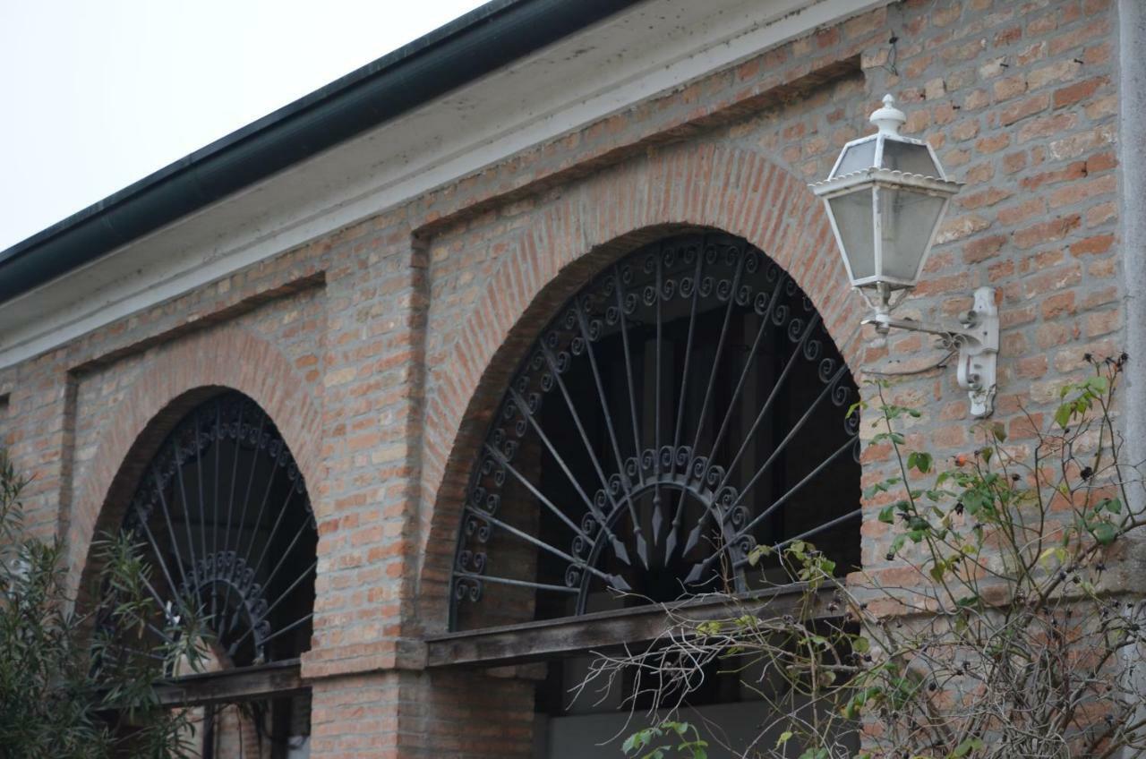 Agriturismo Cipolli E Podo Corte Carlini 만토바 외부 사진